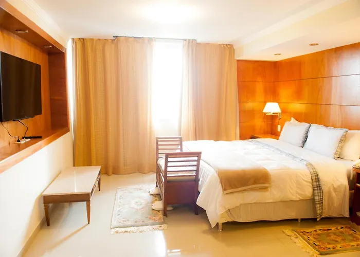 Convair Hotel